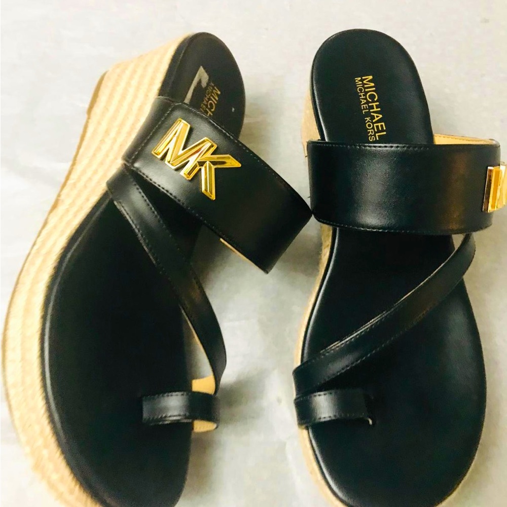 MICHAEL KORS JILLY MID WEDGE WOMEN SANDALS. CLASSY DESIGN FOR FASHION WEAR. 6